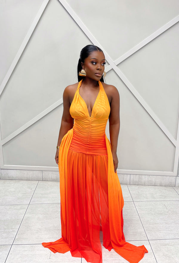 “NAOMI” RUSHED MAXI DRESS (XS-XL)