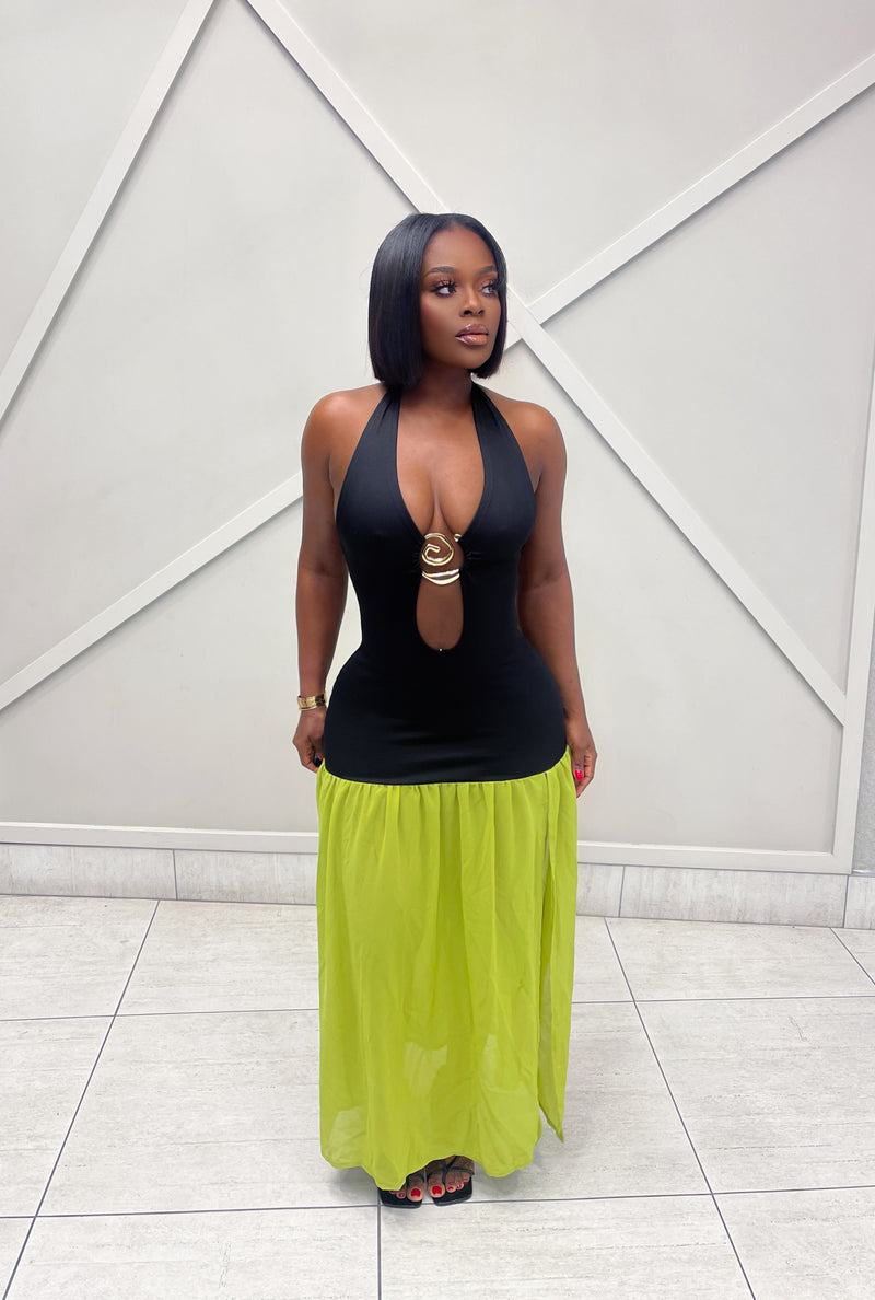 “LORI” CONTRAST HALTER MAXI DRESS