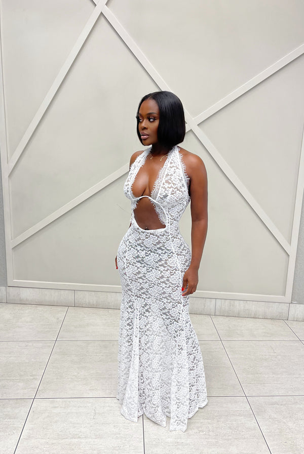 “LACE ME UP” MAXI DRESS