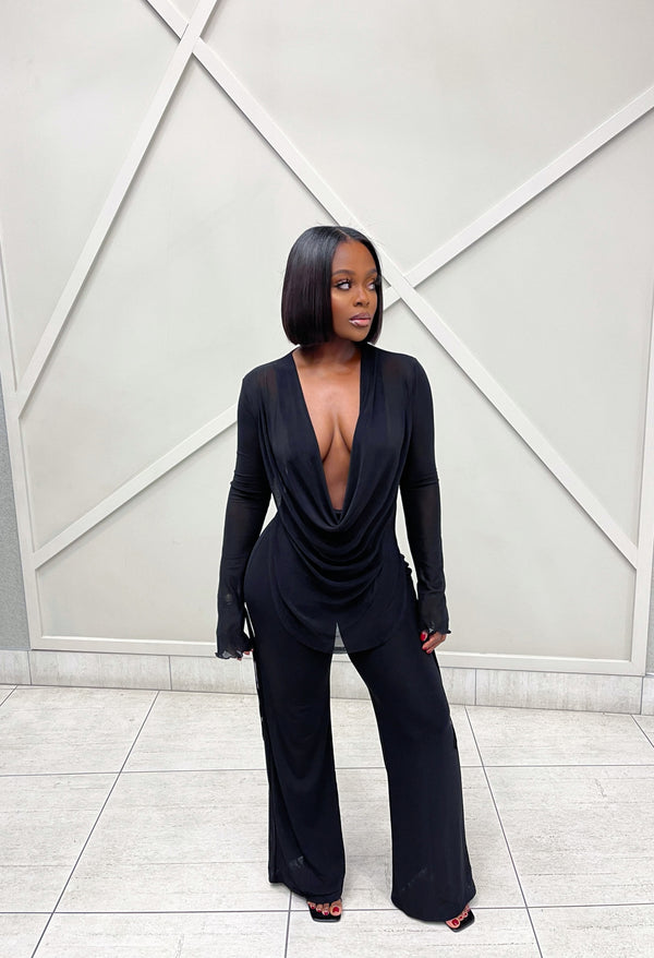 “ELARA” DRAPE TWO PIECES-BLACK